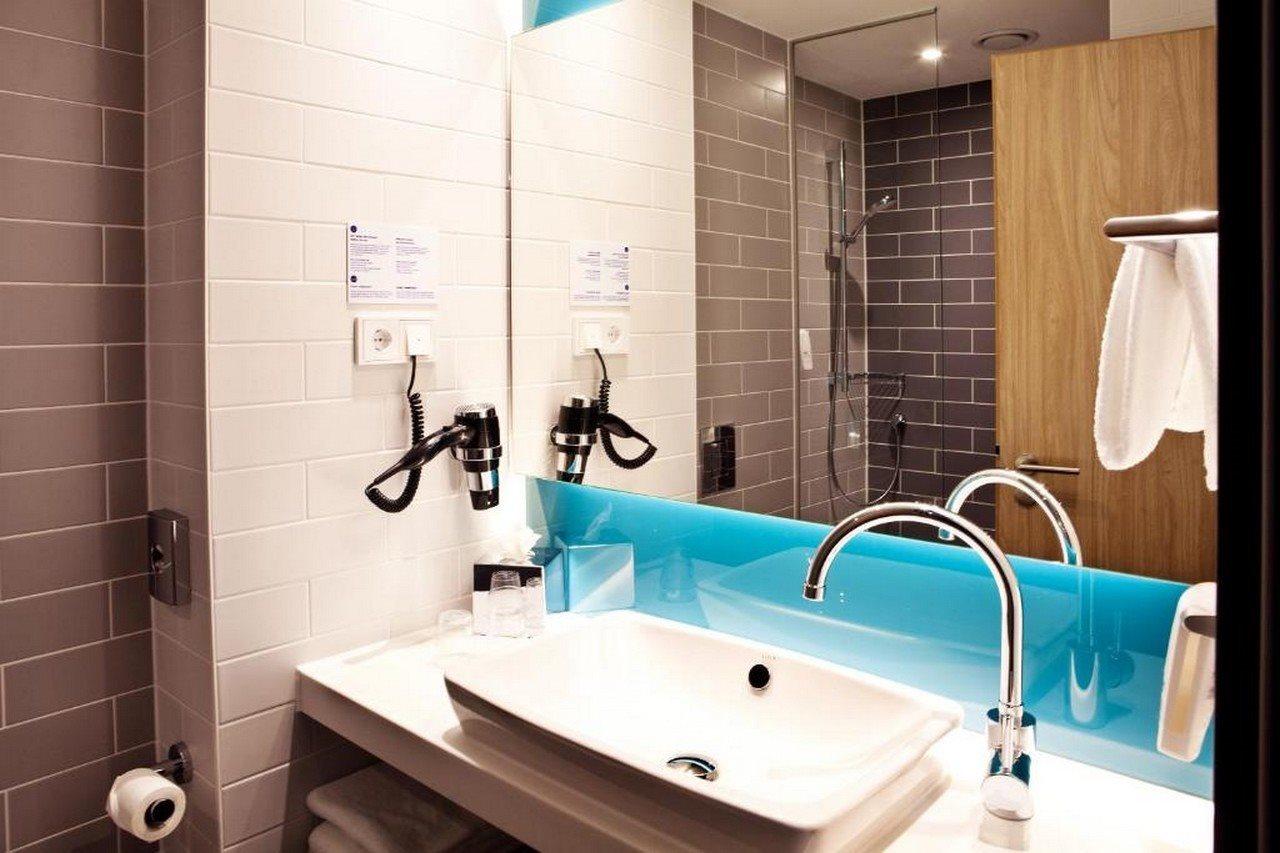 Holiday Inn Express - Реклингхаузен Экстерьер фото