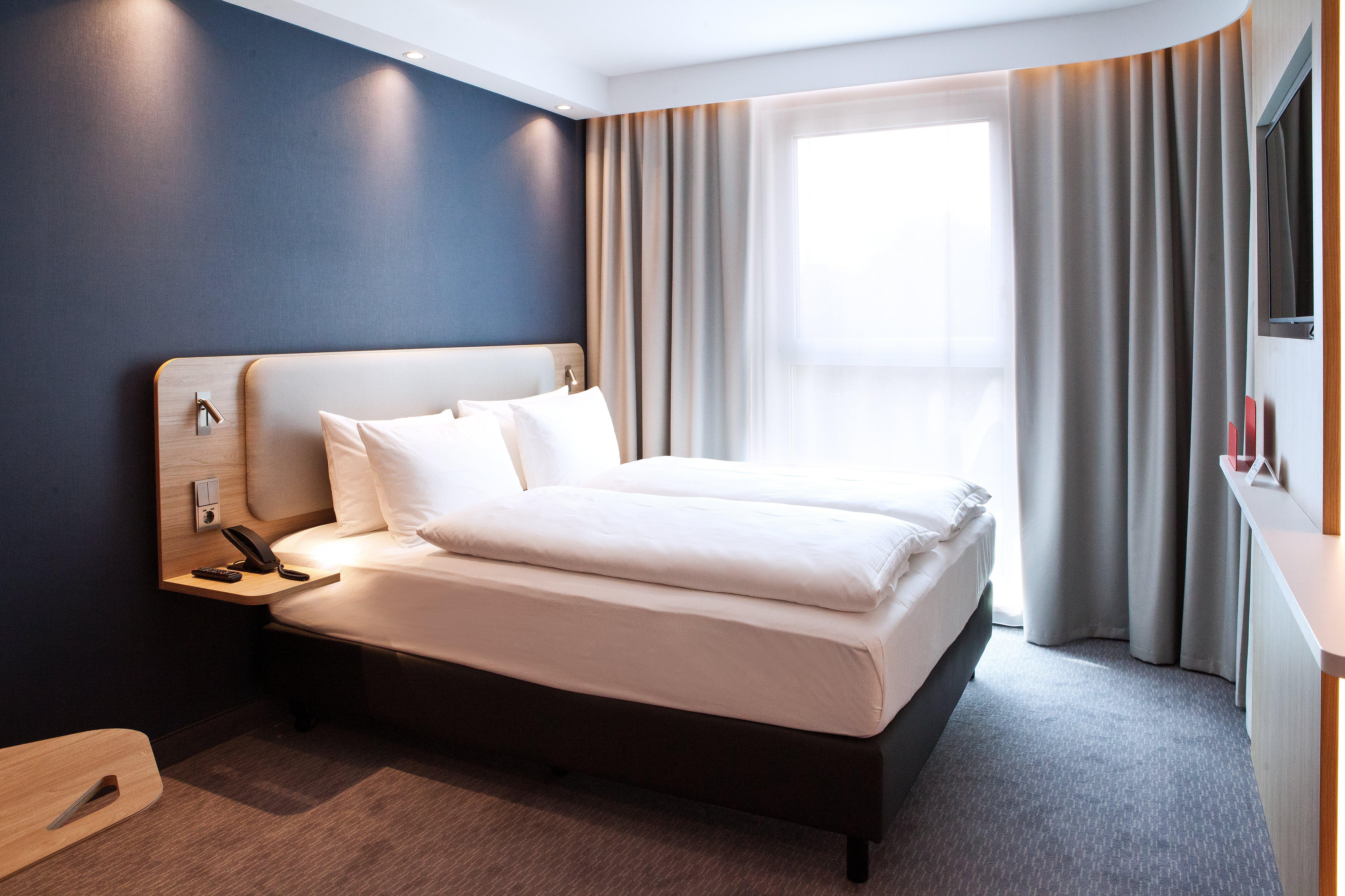 Holiday Inn Express - Реклингхаузен Экстерьер фото